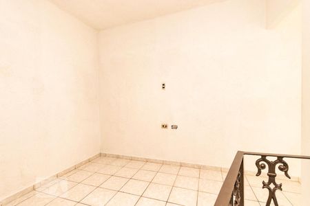 Quarto 2 de casa para alugar com 2 quartos, 50m² em Vila Feliz, São Paulo