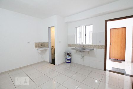 Kitnet/Studio para alugar com 1 quarto, 28m² em Vila Medeiros, São Paulo