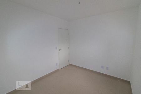 Dormitório de apartamento à venda com 1 quarto, 48m² em Vila Basileia, São Paulo