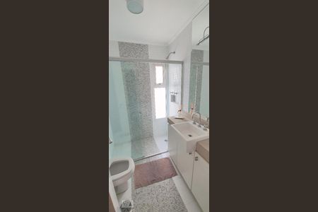 Quarto 1 - Banheiro de apartamento para alugar com 3 quartos, 120m² em Consolação, São Paulo