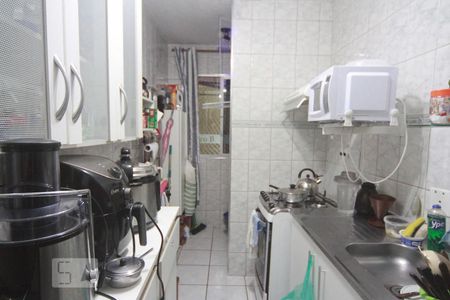 Cozinha de apartamento para alugar com 2 quartos, 49m² em Vila Bela Vista (zona Norte), São Paulo