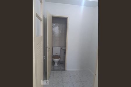 Quarto e Banheiro de Serviço de apartamento à venda com 2 quartos, 70m² em Icaraí, Niterói