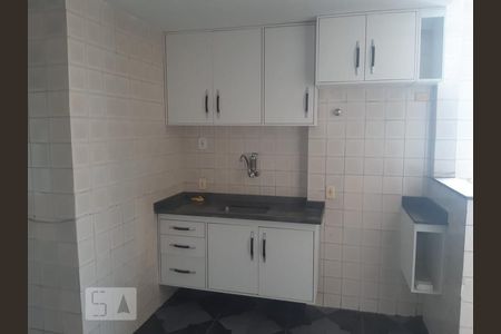 Cozinha de apartamento à venda com 2 quartos, 70m² em Icaraí, Niterói