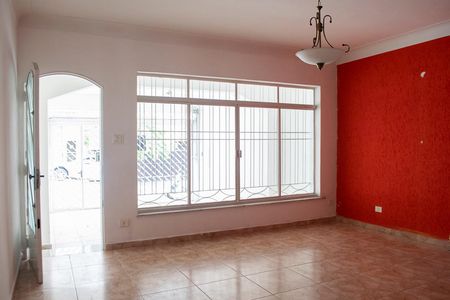 Casa para alugar com 150m², 2 quartos e 1 vagaSALA