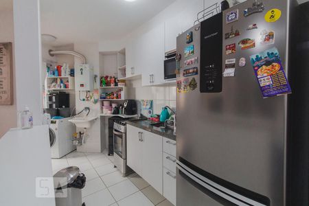 Cozinha de apartamento para alugar com 2 quartos, 55m² em Vila Prudente, São Paulo