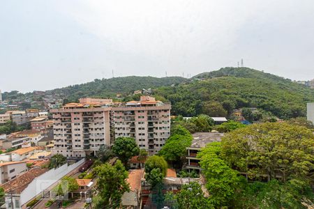 Vista do Quarto 1 de apartamento à venda com 2 quartos, 70m² em Pe Pequeno, Niterói