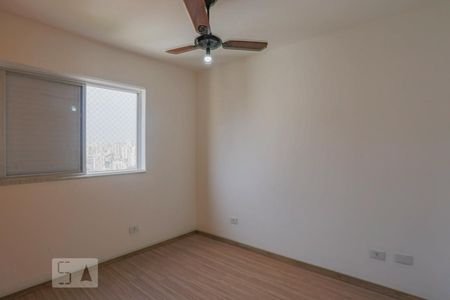 Quarto 1 de apartamento para alugar com 2 quartos, 65m² em Vila Firmiano Pinto, São Paulo