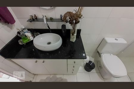 Detalhe banheiro de casa à venda com 3 quartos, 180m² em Jardim Gonzaga, São Paulo