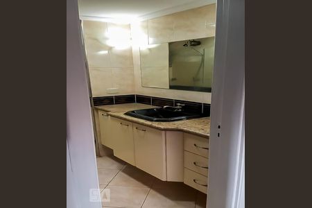 Banheiro de apartamento para alugar com 3 quartos, 82m² em Tucuruvi, São Paulo