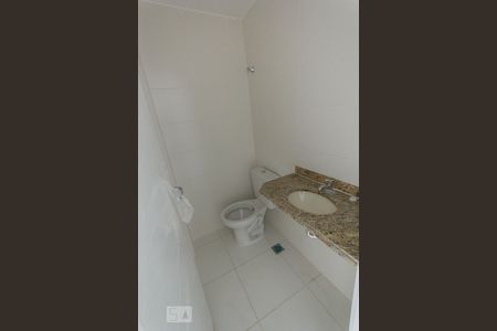Lavabo de apartamento para alugar com 3 quartos, 140m² em Anil, Rio de Janeiro
