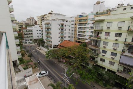 Vista Varanda Sala de apartamento para alugar com 3 quartos, 140m² em Anil, Rio de Janeiro