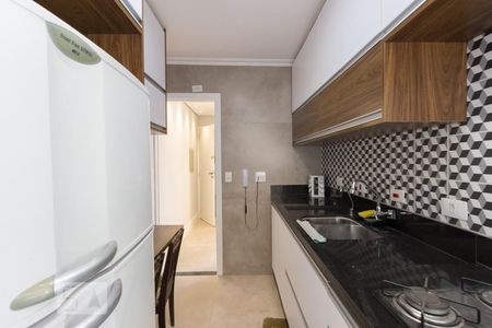 Cozinha de apartamento à venda com 2 quartos, 47m² em Vila Amália (zona Norte), São Paulo