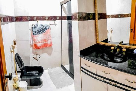 Banheiro Social de apartamento à venda com 4 quartos, 208m² em Jardim Guanabara, Rio de Janeiro