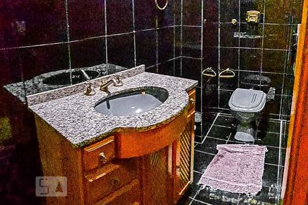 Lavabo de apartamento à venda com 4 quartos, 208m² em Jardim Guanabara, Rio de Janeiro