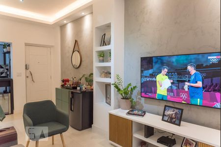 Sala  de apartamento à venda com 3 quartos, 70m² em Tijuca, Rio de Janeiro