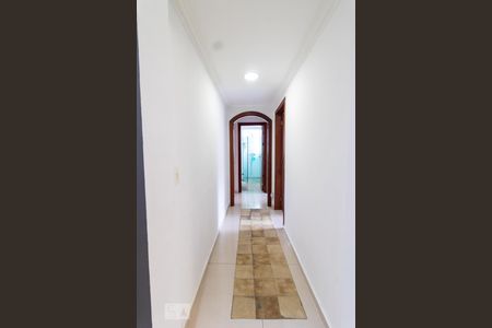 Corredor de apartamento à venda com 3 quartos, 150m² em Vila Pinheirinho, Santo André