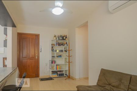 Apartamento para alugar com 3 quartos, 69m² em Santo Antônio, Porto Alegre