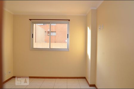 Suíte de apartamento para alugar com 2 quartos, 70m² em Ed. Rhodes (águas Claras), Brasília