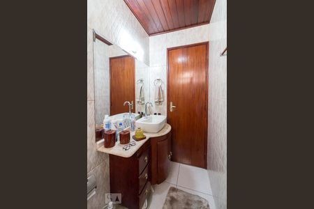Banheiro de apartamento à venda com 2 quartos, 55m² em Gopoúva, Guarulhos