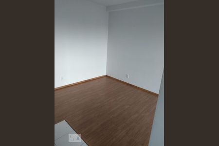 Sala de apartamento para alugar com 2 quartos, 56m² em Jardim Tamoio, Jundiaí