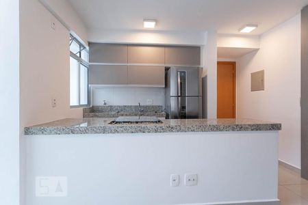 Cozinha de apartamento para alugar com 1 quarto, 42m² em Centro, Belo Horizonte