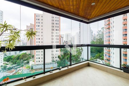 Sacada de apartamento à venda com 3 quartos, 165m² em Vila Andrade, São Paulo