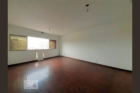 Sala de apartamento à venda com 3 quartos, 110m² em Praça da Bandeira, Rio de Janeiro