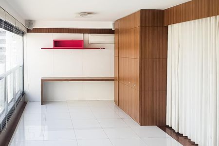 Varanda Gourmet de apartamento para alugar com 3 quartos, 209m² em Vila Cruzeiro, São Paulo