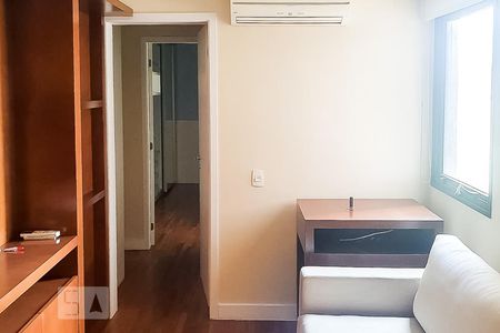 Sala TV de apartamento para alugar com 3 quartos, 209m² em Vila Cruzeiro, São Paulo