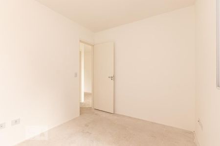 Quarto 1 de apartamento para alugar com 2 quartos, 42m² em Vila Salete, São Paulo