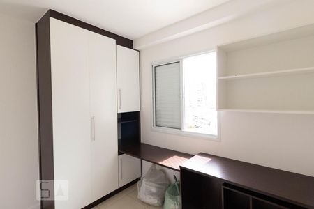 Quarto 1 de apartamento para alugar com 2 quartos, 48m² em Pinheiros, São Paulo