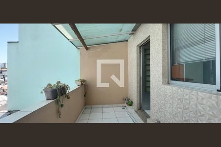 Casa à venda com 120m², 3 quartos e 2 vagas Casa à venda com 120m², 3 quartos e 2 vagasVaranda Cozinha