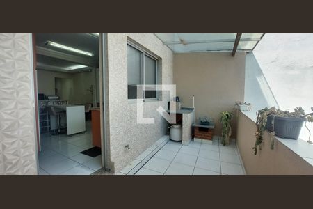 Casa à venda com 120m², 3 quartos e 2 vagas Casa à venda com 120m², 3 quartos e 2 vagasVaranda Cozinha