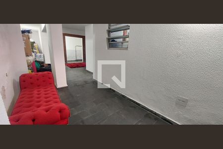 Casa à venda com 120m², 3 quartos e 2 vagas Casa à venda com 120m², 3 quartos e 2 vagasÁrea comum - Salão de festas