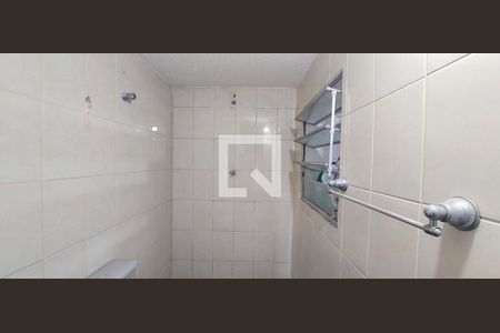 Casa à venda com 120m², 3 quartos e 2 vagas Casa à venda com 120m², 3 quartos e 2 vagasÁrea comum - Banheiro