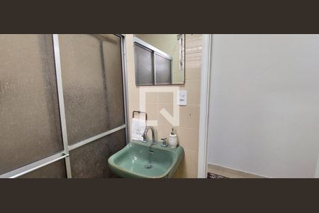 Casa à venda com 120m², 3 quartos e 2 vagas Casa à venda com 120m², 3 quartos e 2 vagasBanheiro 2