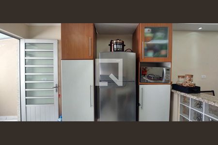 Casa à venda com 120m², 3 quartos e 2 vagas Casa à venda com 120m², 3 quartos e 2 vagasCozinha