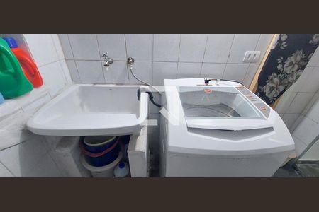 Casa à venda com 120m², 3 quartos e 2 vagas Casa à venda com 120m², 3 quartos e 2 vagasÁrea de Serviço