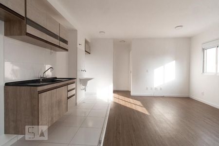 Sala e cozinha de apartamento à venda com 1 quarto, 40m² em Vila California, São Paulo