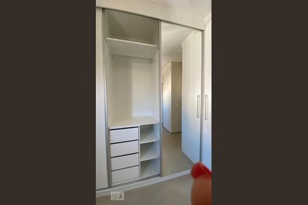 Quarto de apartamento à venda com 2 quartos, 80m² em Vila Nova Conceição, São Paulo