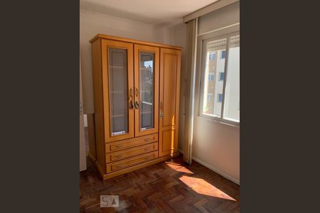 Quarto 1 de apartamento para alugar com 2 quartos, 75m² em Auxiliadora, Porto Alegre