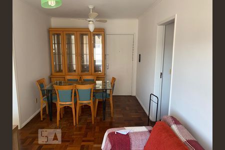 Sala de apartamento para alugar com 2 quartos, 75m² em Auxiliadora, Porto Alegre