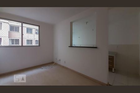 Sala de apartamento para alugar com 2 quartos, 53m² em Jardim Santa Terezinha, São Paulo