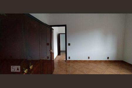 Quarto 1 de casa para alugar com 3 quartos, 260m² em Vila Parque Jabaquara, São Paulo