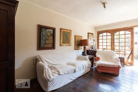 Sala de casa à venda com 3 quartos, 250m² em Indianópolis, São Paulo