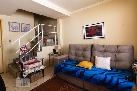 Sala de casa de condomínio para alugar com 3 quartos, 162m² em Santa Felicidade, Curitiba