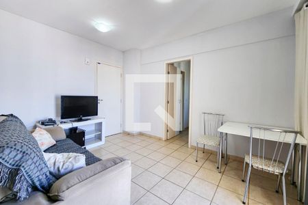 Sala de apartamento para alugar com 2 quartos, 63m² em Setor Bela Vista, Goiânia