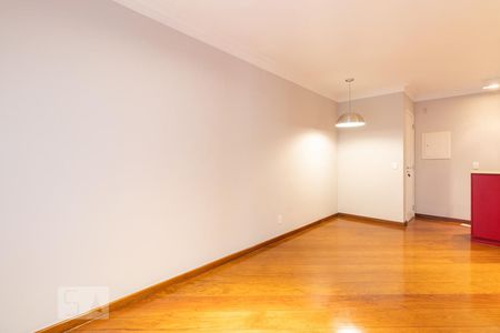 Sala de apartamento para alugar com 2 quartos, 75m² em Vila Olímpia, São Paulo