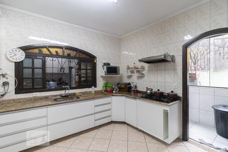 Cozinha de casa à venda com 3 quartos, 150m² em Vila Ré, São Paulo