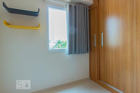 Quarto 1 de apartamento para alugar com 2 quartos, 49m² em Jardim Aeroporto, São Paulo